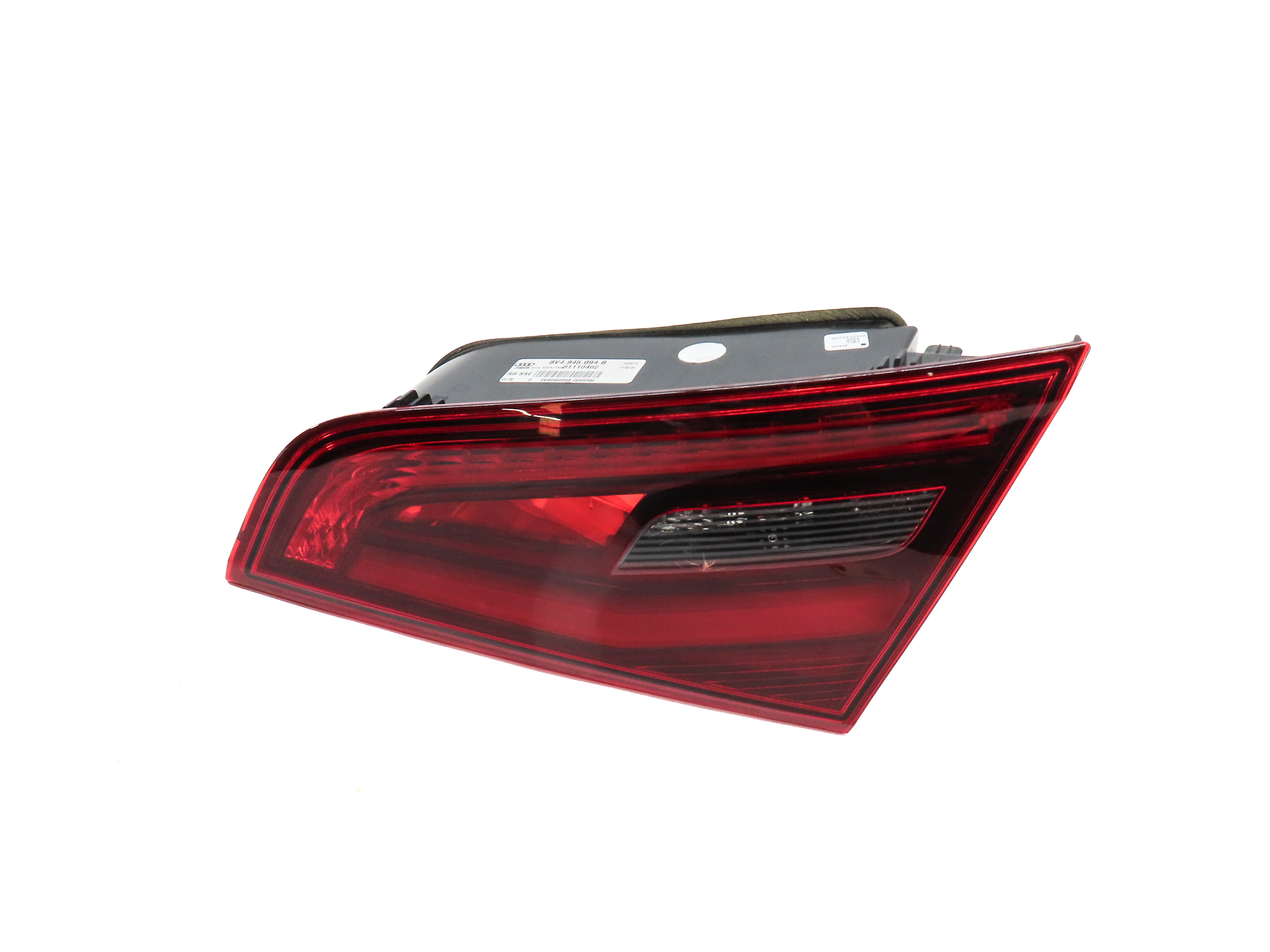 2016-2018 AUDI A3 E-TRON (8VF) RIGHT PASSENGER REAR INNER TAILLIGHT LIGHT LAMP — exact item pictured
